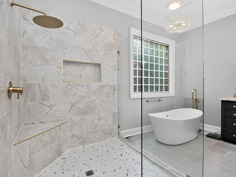 9805 Strike The Gold Ln — Photo 20