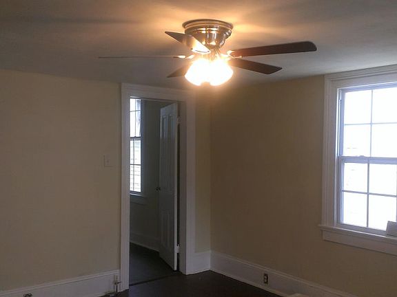 3rd image of 3441 Baronne St
