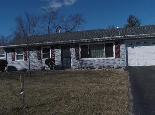 766 Juniper Rd, Valparaiso, IN 46385