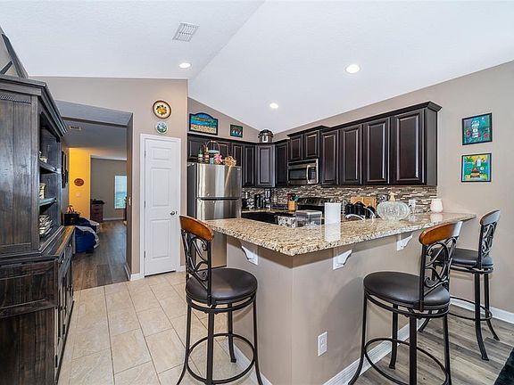 4th image of 23822 Companero Dr