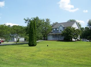 102 Irwin Dr, Lincoln University, PA 19352