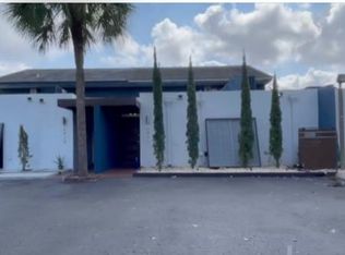 6426 Milk Wagon Ln, Miami Lakes, FL 33014