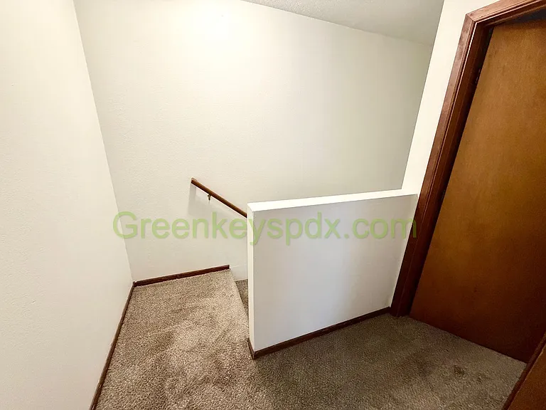 10030 N Lombard St — Photo 6