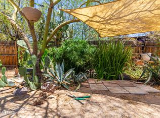 831 W Tipton Dr, Tucson, AZ 85705