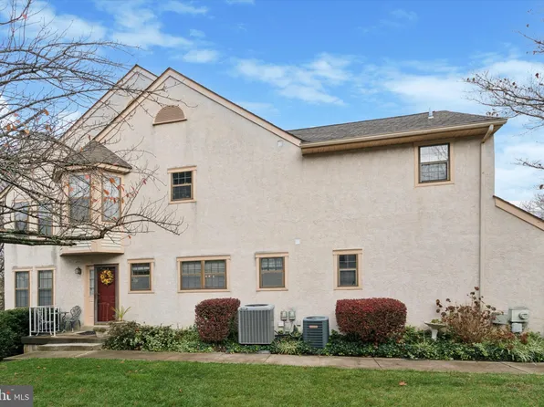 206 Mansion House Dr #109A, West Chester, PA 19382