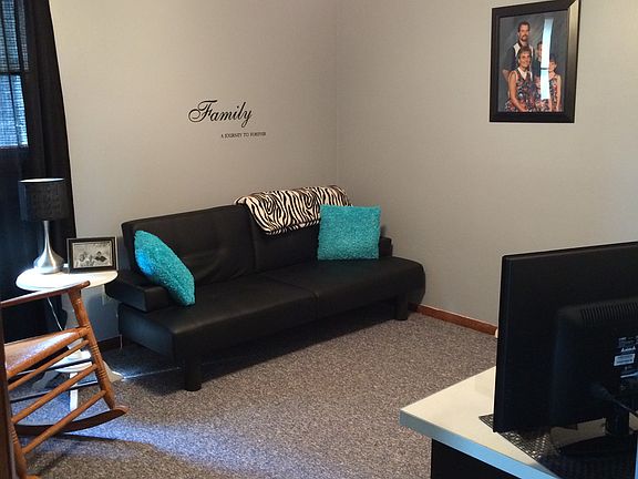 Bedroom-currently office