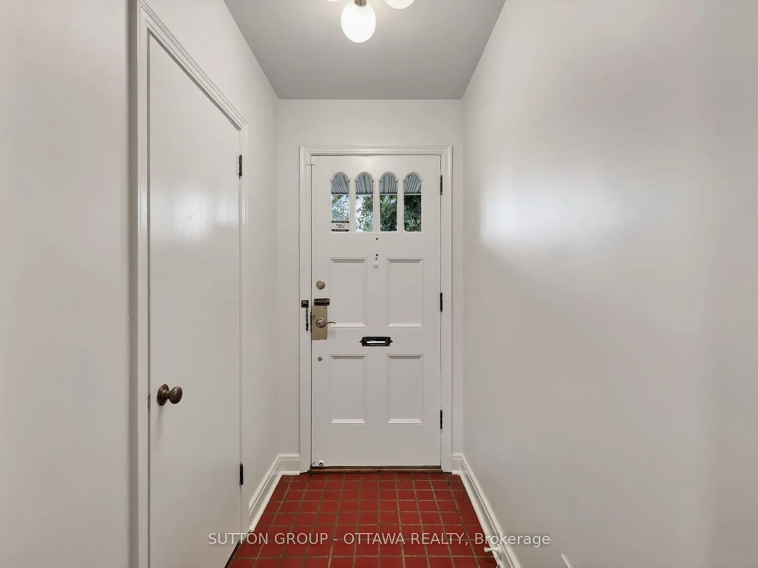 4 bed, $3,650 — Photo 3
