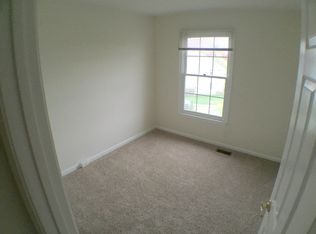 46873 Rabbitrun Ter, Sterling, VA 20164