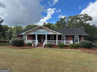 240 Whittle Cir, Ashburn, GA 31714