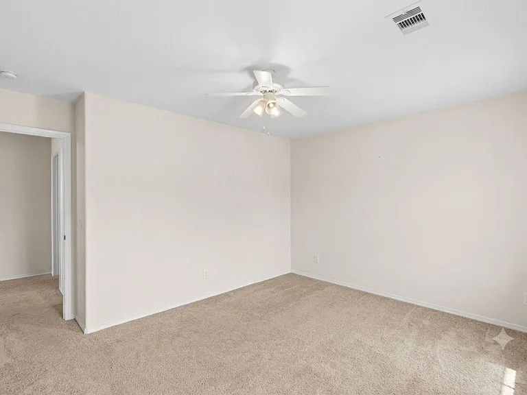 2712 Woodspring Acres Dr — Photo 32