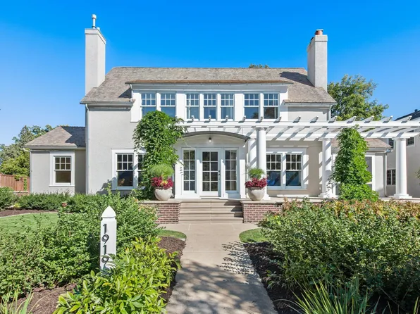 1919 Girard Ave S, Minneapolis, MN 55403