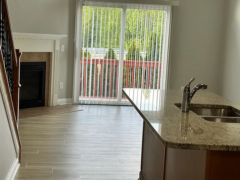 4118 Cambron Dr — Photo 5