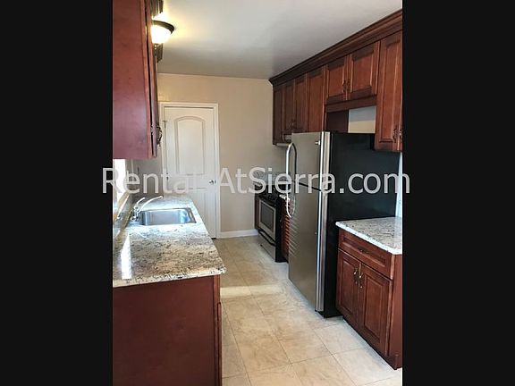 2nd image of 543 N Lomita St