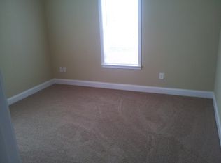 225 Babbs Mill Rd, Hampton, GA 30228