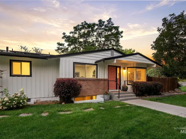820 N Argyll Dr, Boise, ID 83702