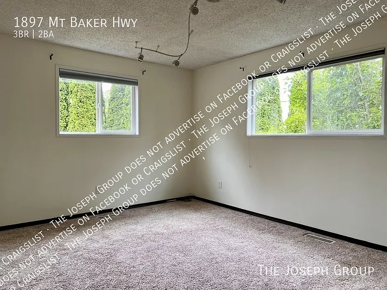 1897 Mount Baker Hwy — Photo 23