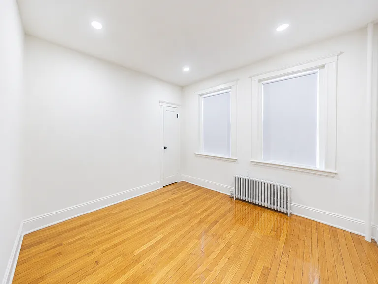 238 S Huntington Ave #10 — Photo 20