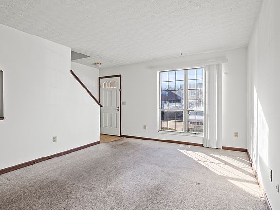 2nd image of 1310-1316 Palmer House Ct #2B-1Ba-1056Sqft