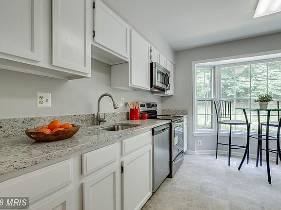 New granite, sink and faucet