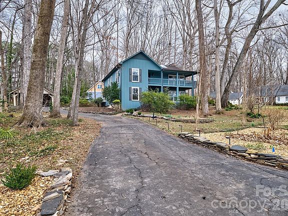 4th image of 26 Fairway Rdg