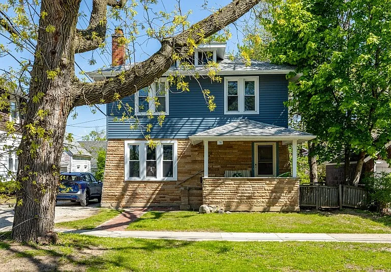 711 Granger Ave — Photo 1