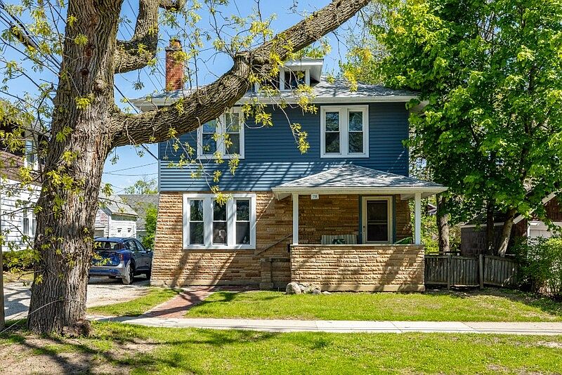 1st image of 711 Granger Ave