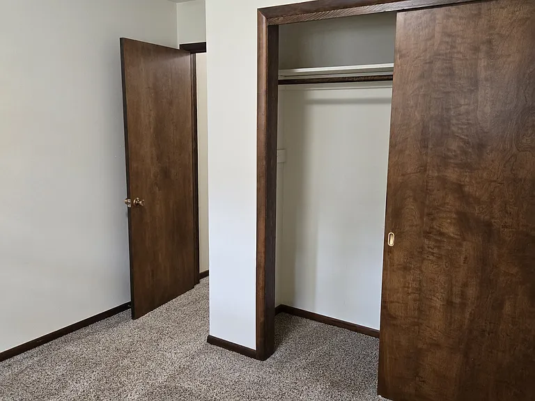 543 Gary Ave — Photo 9