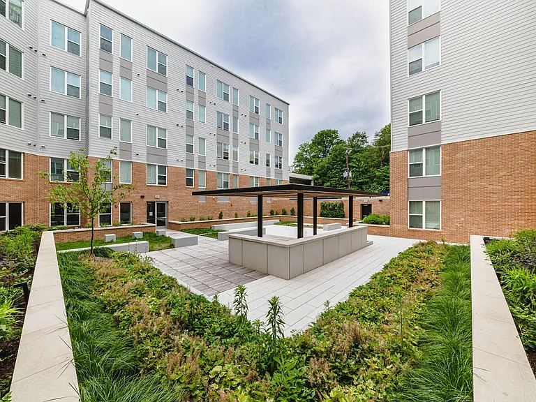 South Cap Apartments — Photo 20