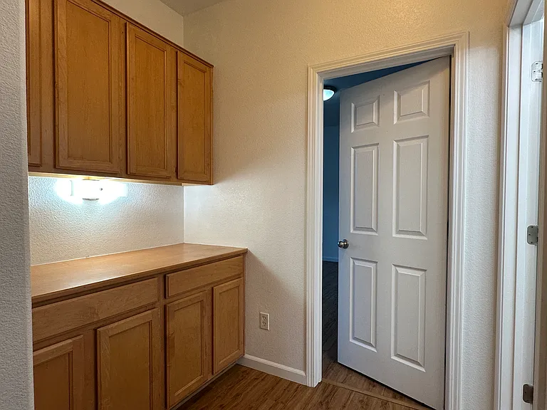 8252 Crystal Walk Cir — Photo 13