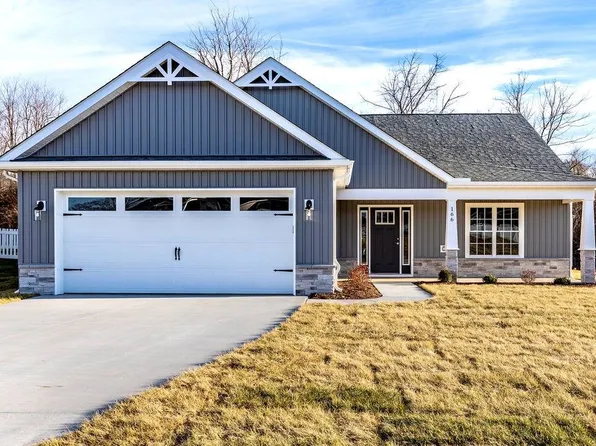 166 Langley Dr, Waynesboro, VA 22980