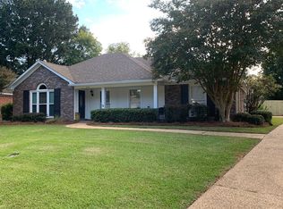 220 Mandarin Dr, Brandon, MS 39047