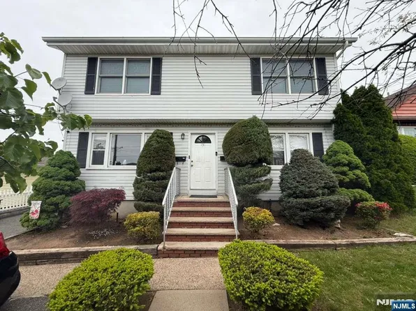 131 Saint Joseph Blvd, Lodi, NJ 07644