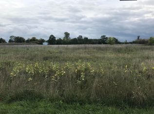 13814 Hartel Rd, Grand Ledge, MI 48837