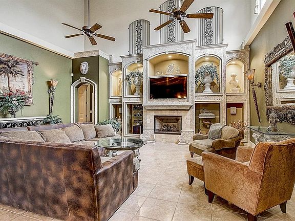 5th image of 2204 Cypress Hollow Ct