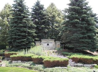 25771 N Jenna Ln, Barrington, IL 60010
