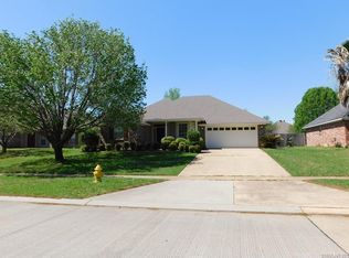 2313 Middle Creek Blvd, Bossier City, LA 71111