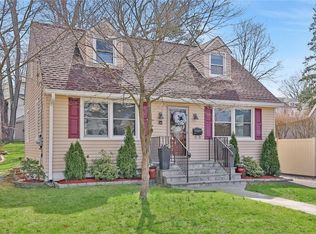26 Park Ave, Ossining, NY 10562