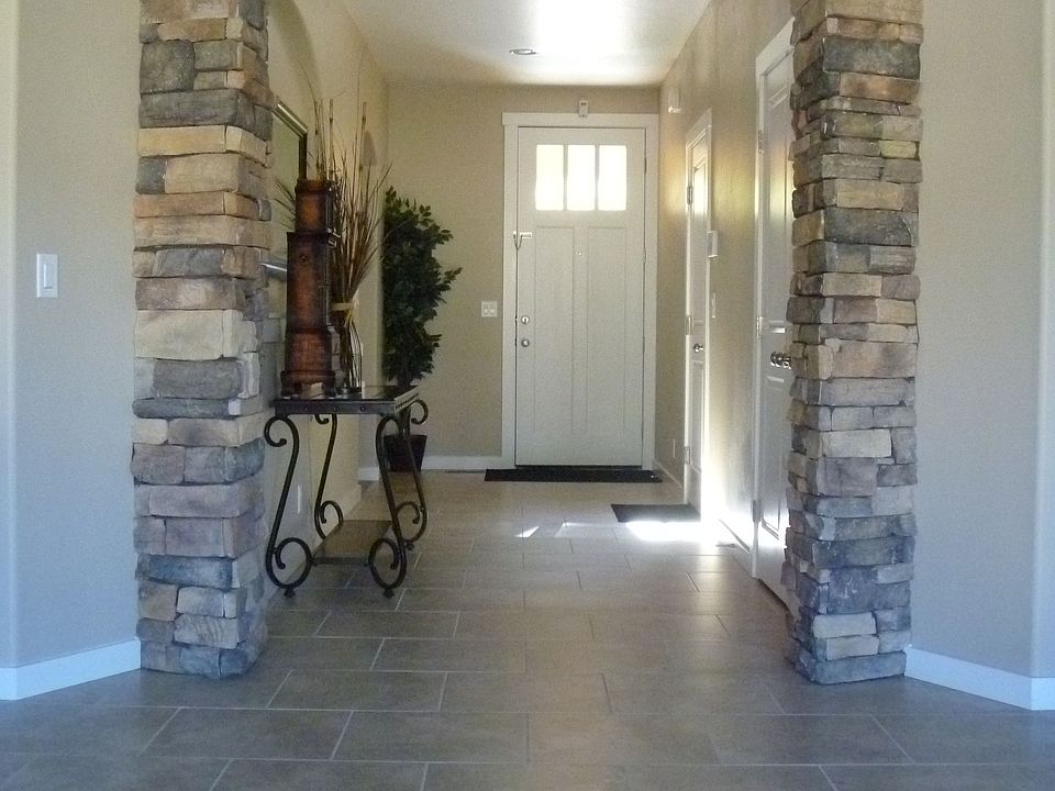 2nd image of 18184 N Streams Edge Way