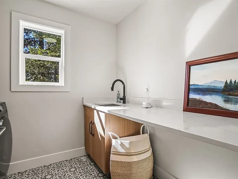 Laundry Room Cabinet