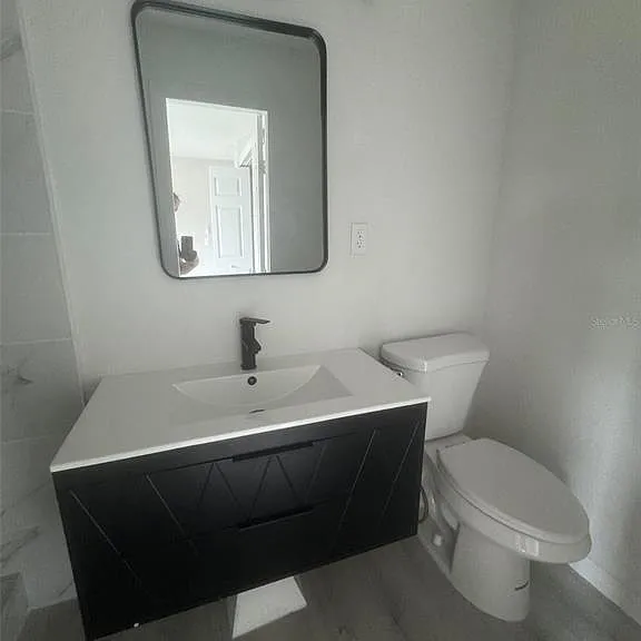 2549 Olive Ave — Photo 9