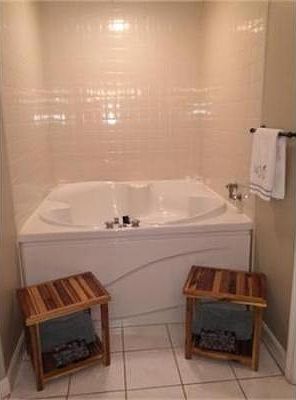 5th image of 9 Park Ave APT 117