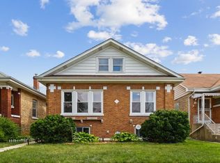 6111 W Berenice Ave, Chicago, IL 60634