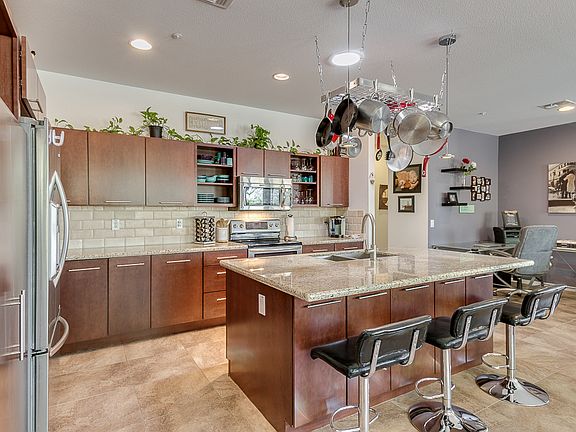 3rd image of 3478 E Ravenswood Dr