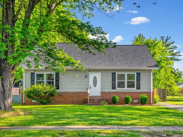 131 Boxwood Dr, Hopkinsville, KY 42240