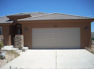 945 S Mulberry Dr, Toquerville, UT 84774