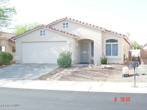570 W Faith Dawn Ct Photo 1