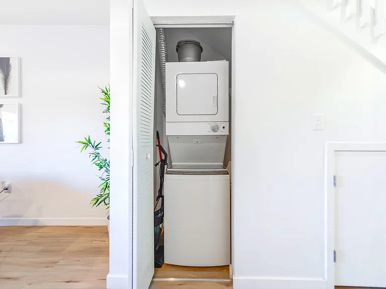 Laundry Room Cabinet