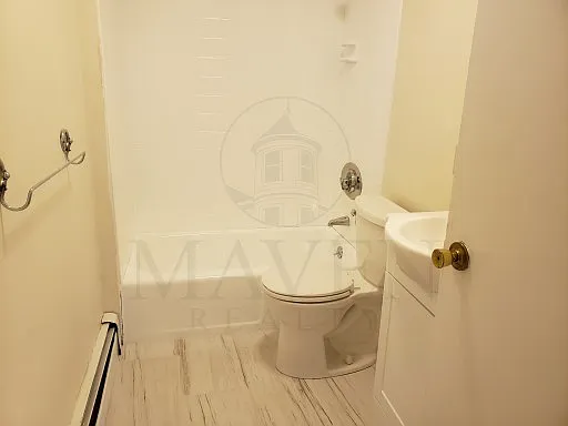 64 Morton Ave #3 — Photo 5