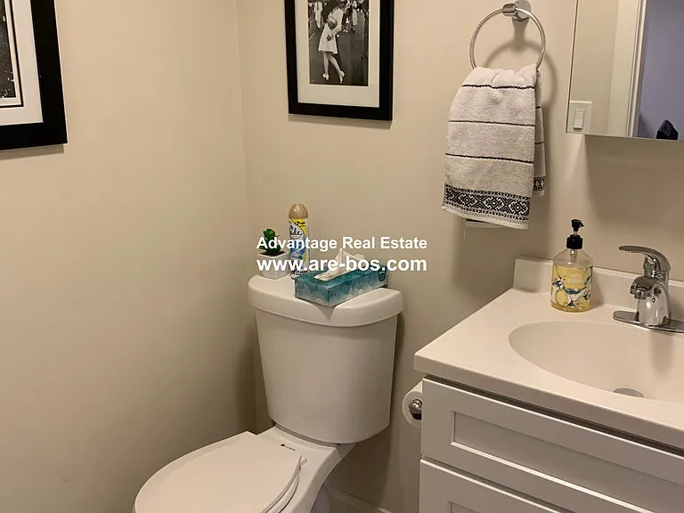 260 Salem St #2 — Photo 6