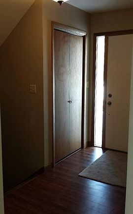 2nd image of 956 Kathleen Ct